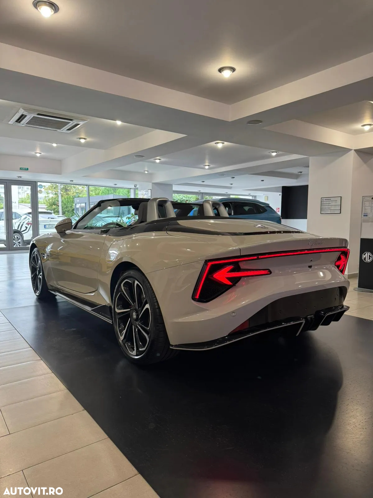 MG Cyberster 77 kWh Exclusive - 5