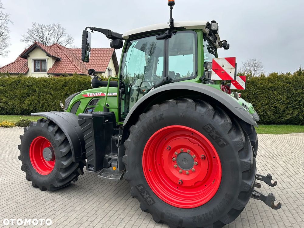 Fendt 724 Vario Gen6 Profi Plus - 3