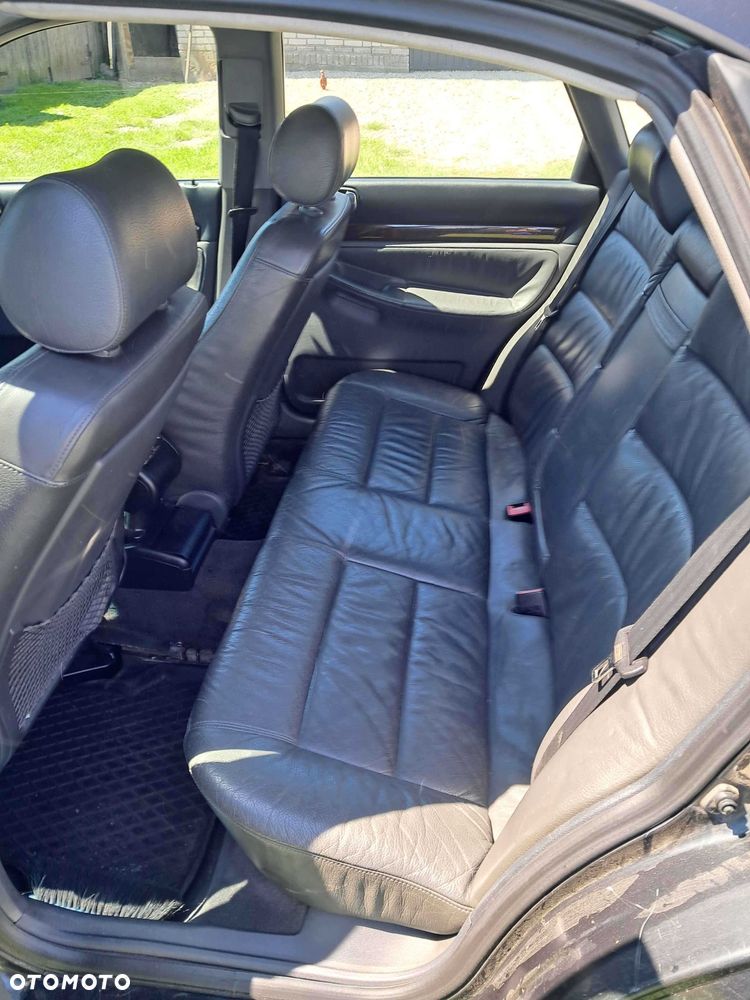 Audi A4 Avant - 7
