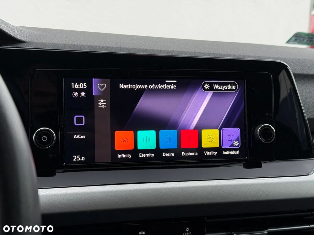 Volkswagen Golf Variant 2.0 TDI Life DSG - 34