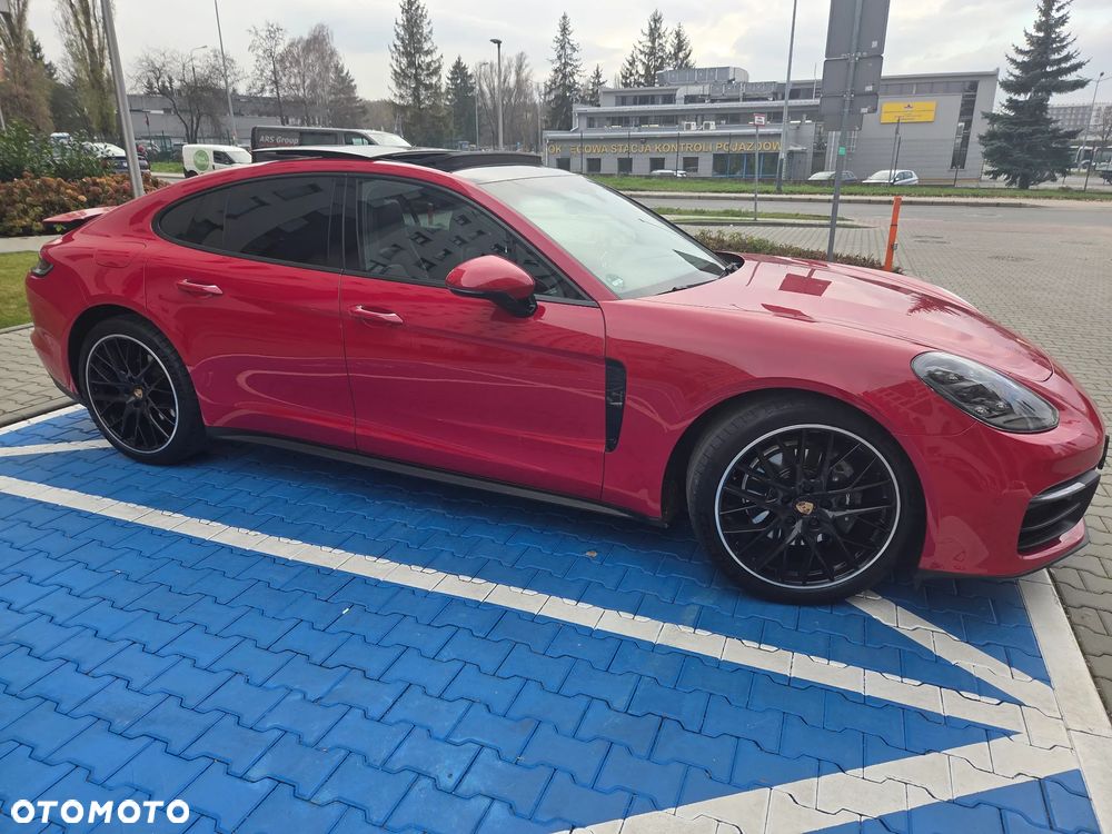 Porsche Panamera 4 - 20