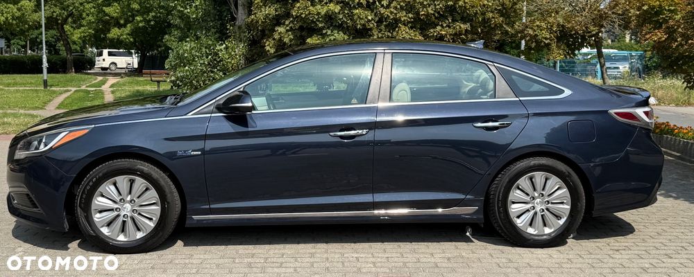 Hyundai Sonata - 14