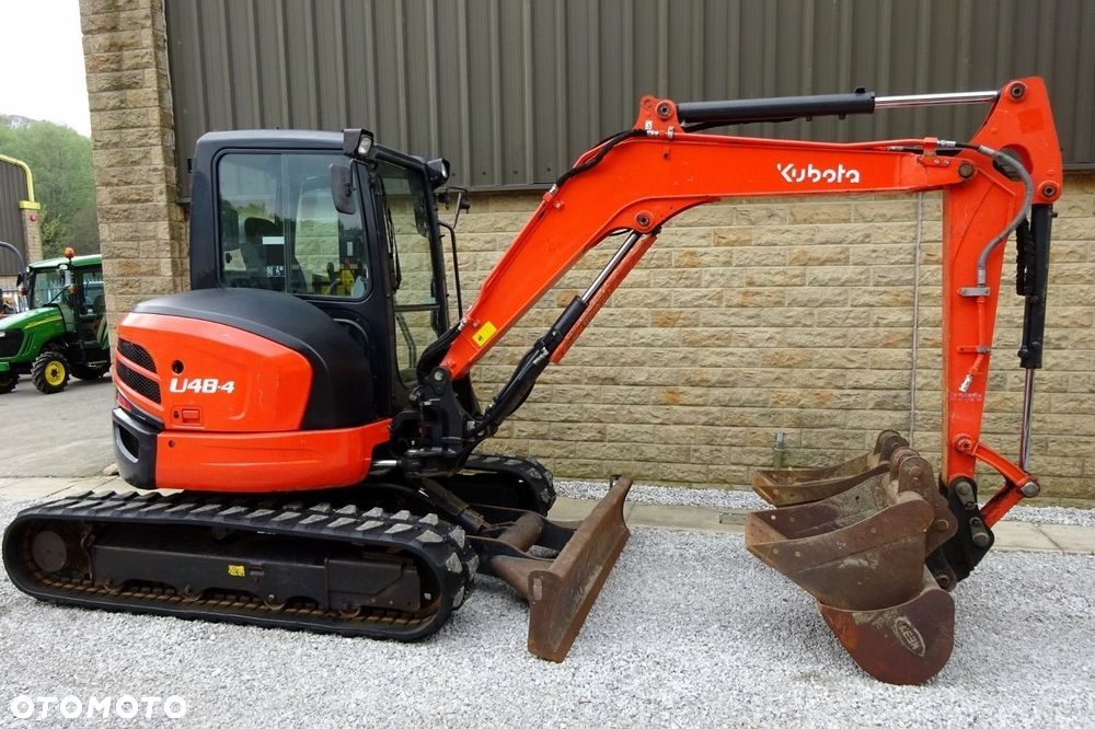 Kubota U48-3 - 11