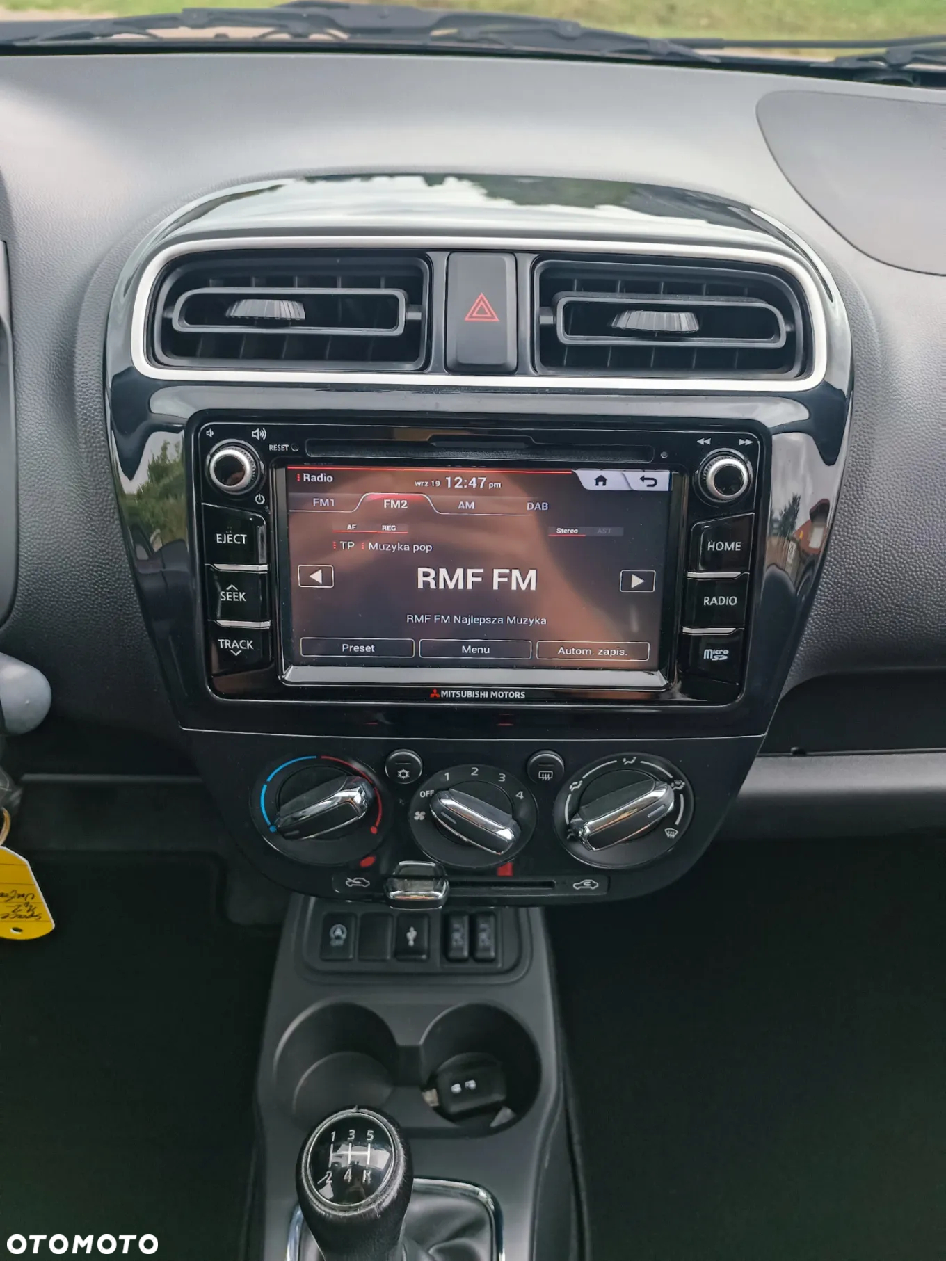 Mitsubishi Space Star AS&G 1.2 Select+ Black - 5