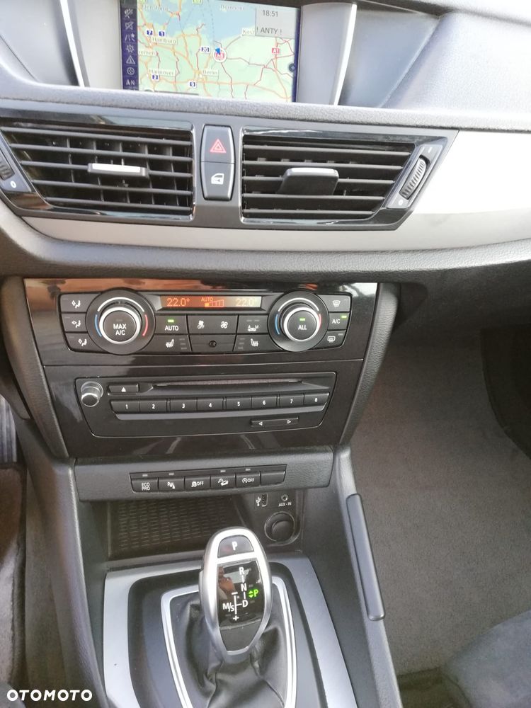 BMW X1 xDrive20d Sport Line - 19