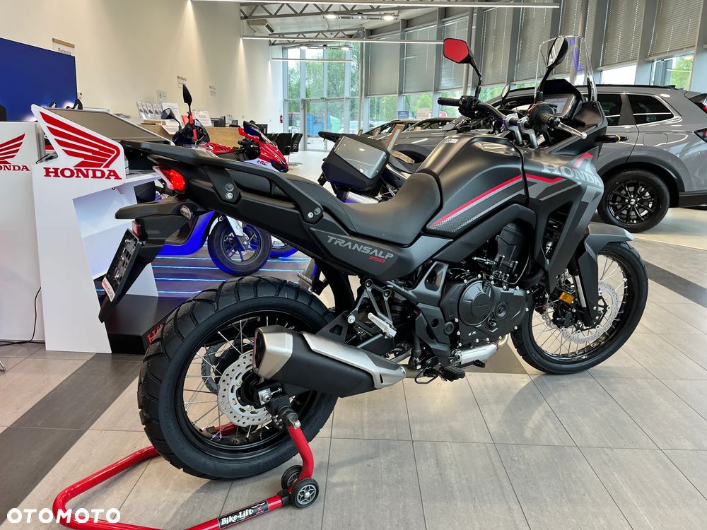 Honda Transalp - 5