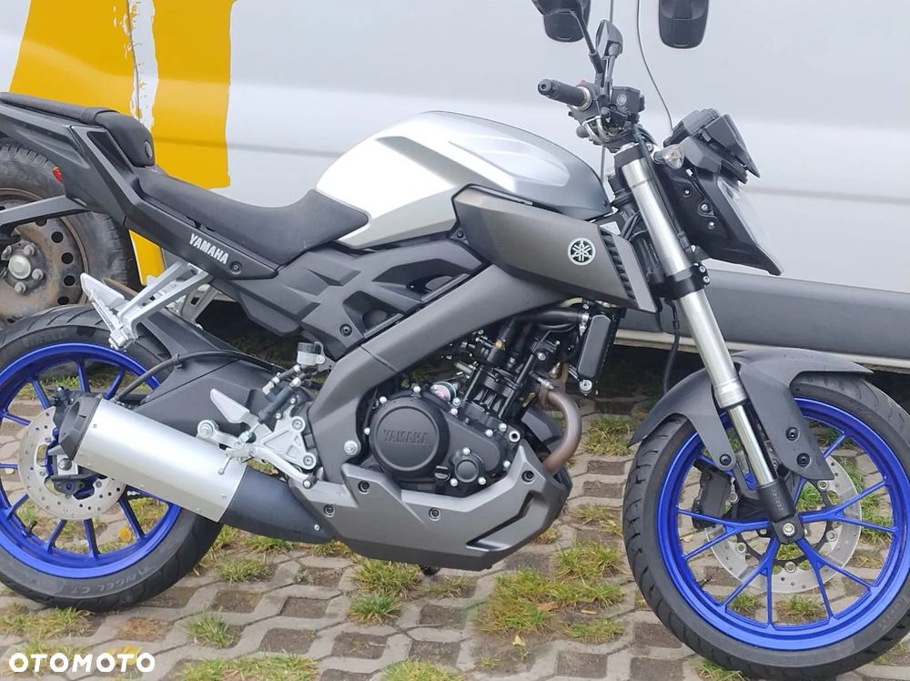 Yamaha MT - 2