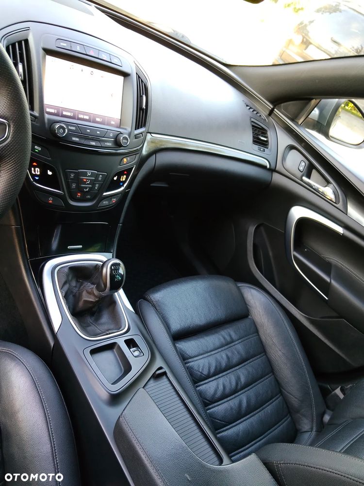 Opel Insignia - 17