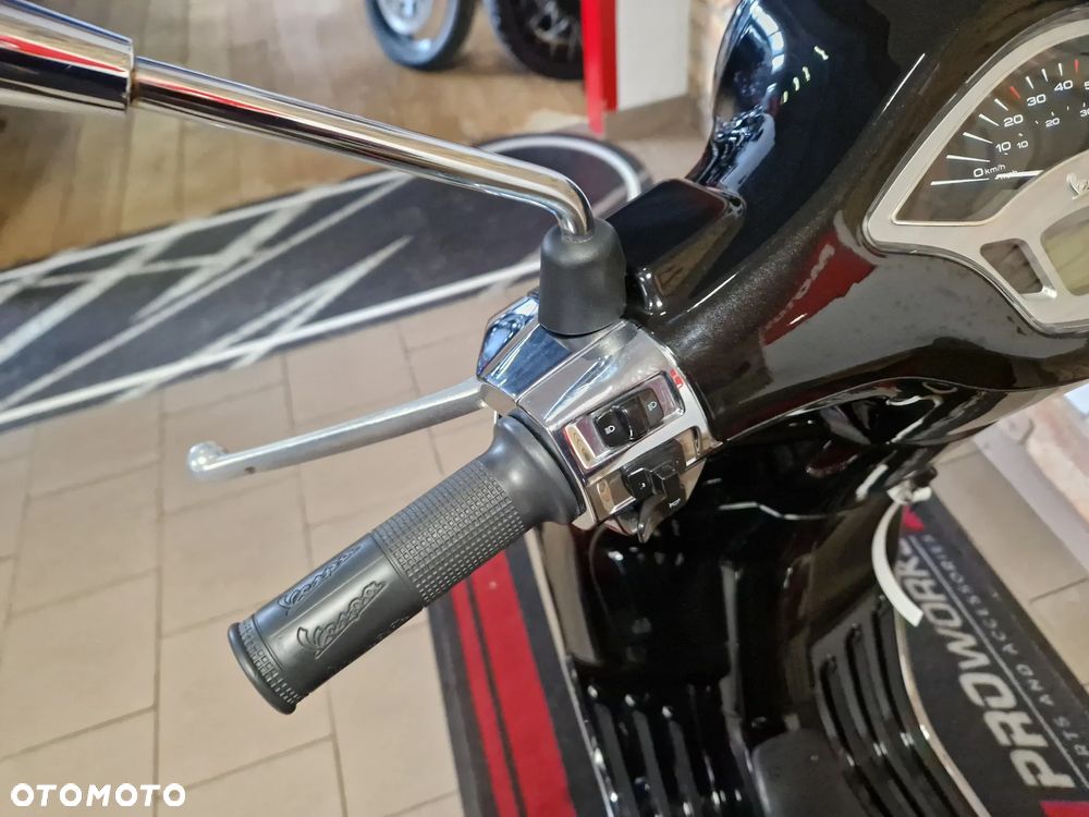 Vespa Primavera - 15