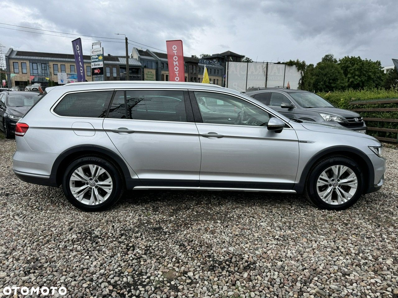 Volkswagen Passat Variant 2.0 TDI SCR DSG 4Motion Alltrack - 7