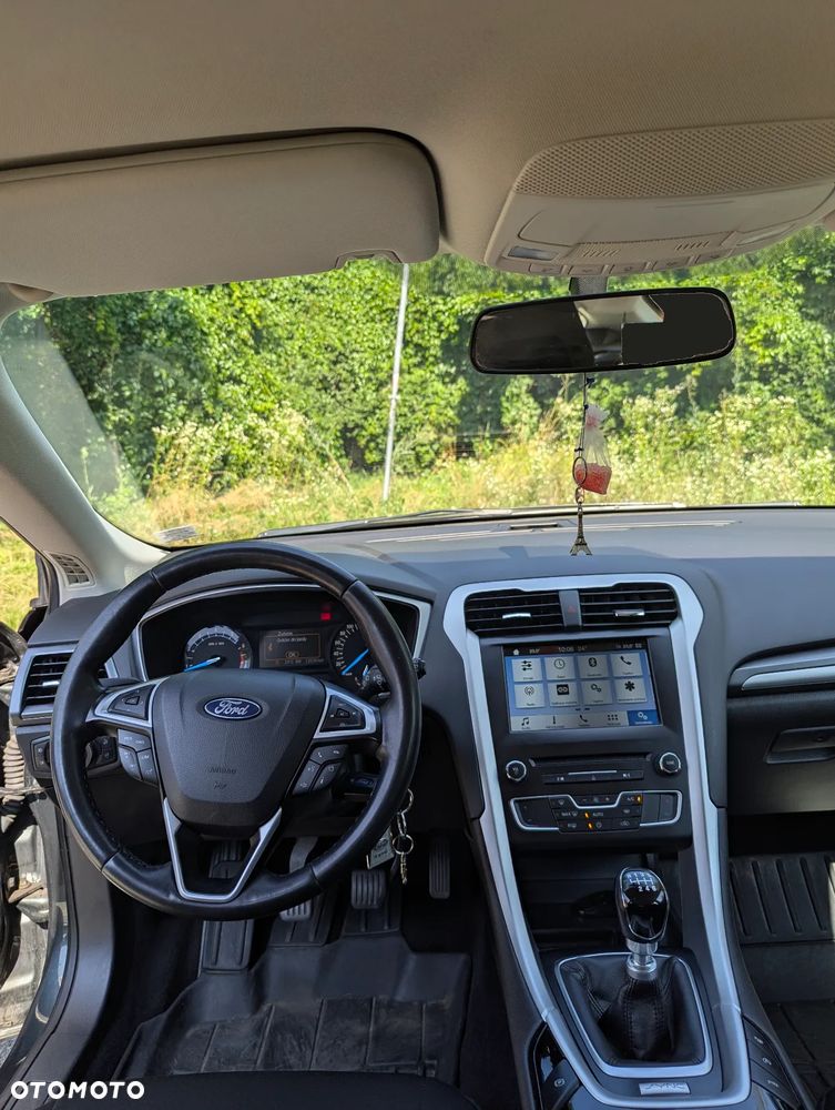 Ford Mondeo 1.5 EcoBoost Trend - 14