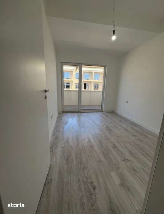 Apartament cu 2 camere, 45 mp, parcare, zona Eroilor — fotografia 3