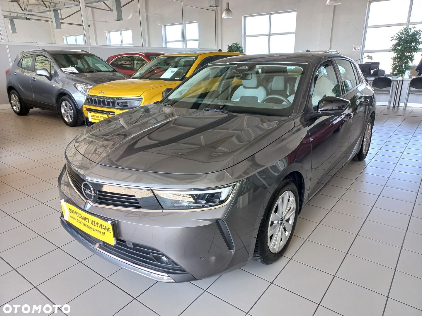 Opel Astra V 1.2 T Edition S&S - 1