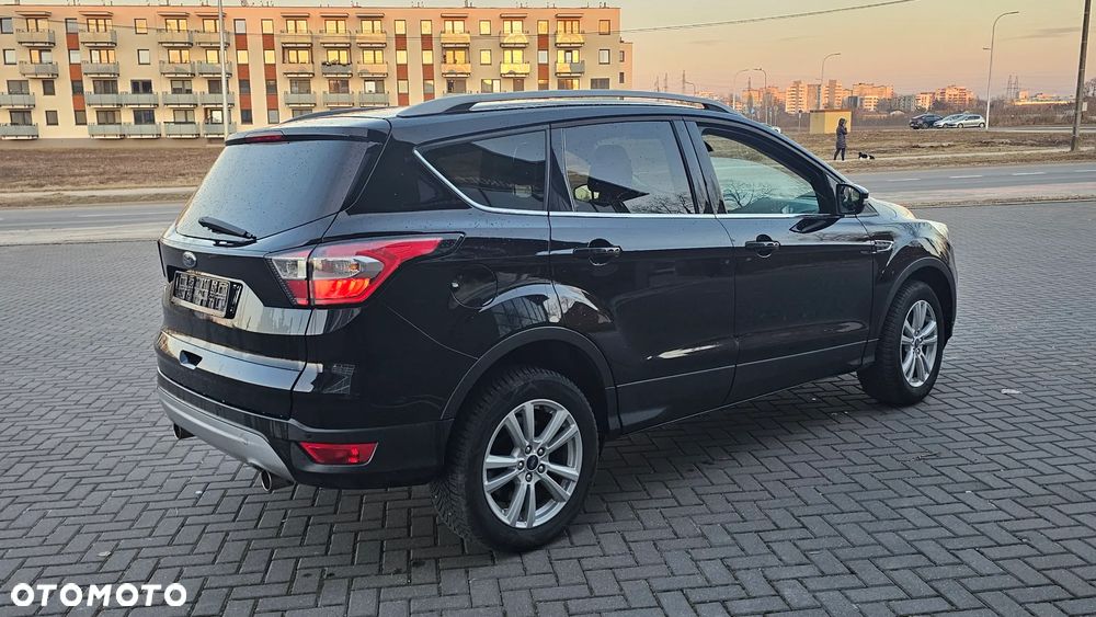 Ford Kuga - 5