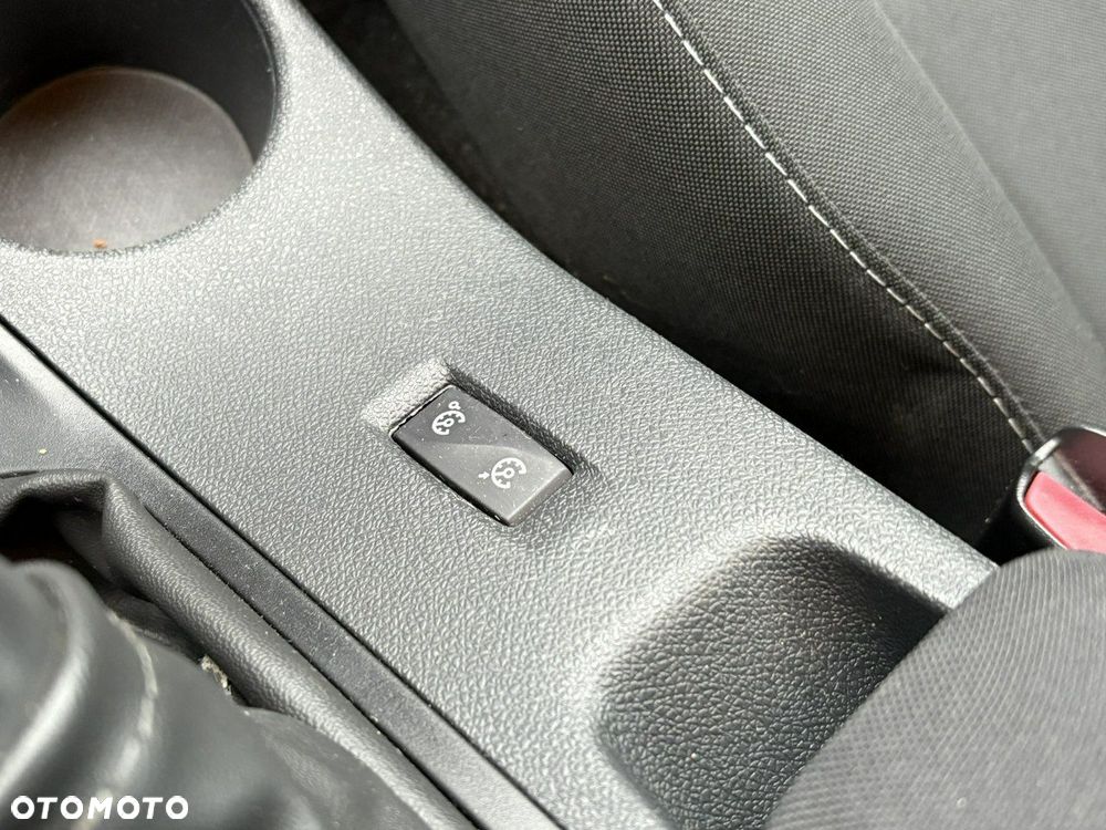 Renault Megane ENERGY TCe 115 Start & Stopp LIMITED - 25