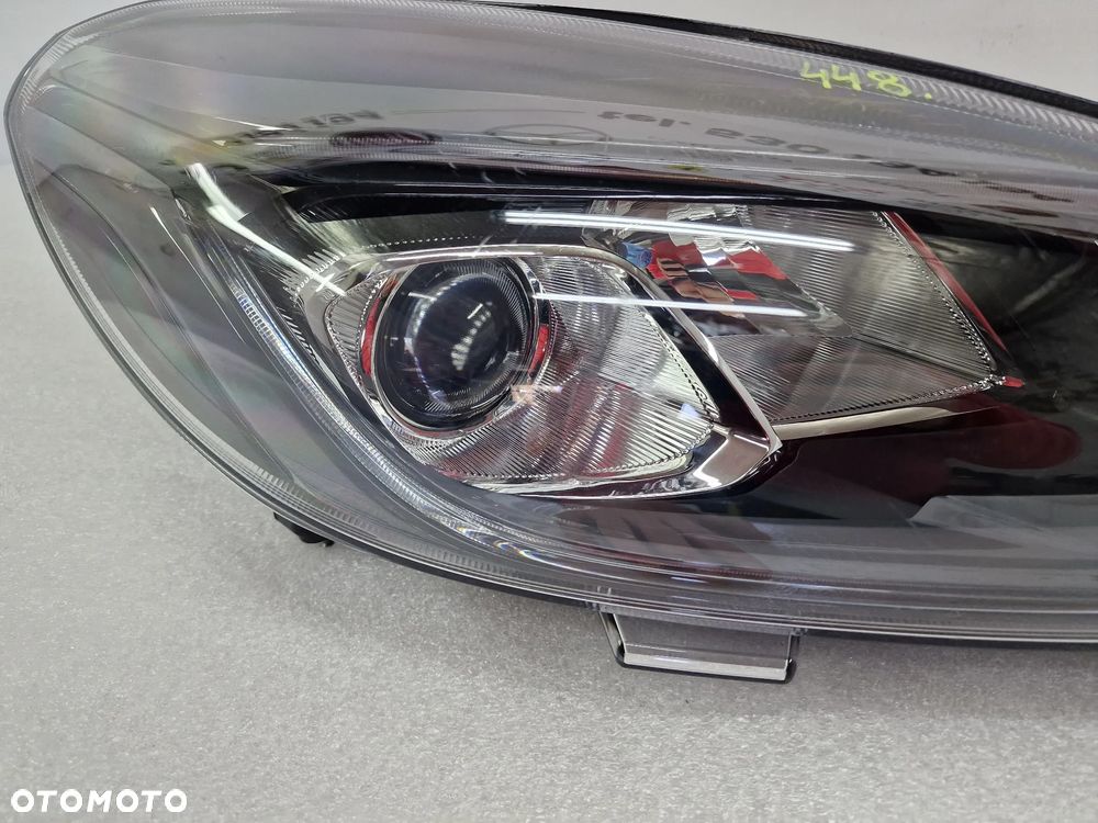 FORD FIESTA MK8 17- PRAWA LAMPA PRZEDNIA PRZÓD SOCZEWKA + LED , CIEMNA , NR L1BB-13E014-EH , NR AUKCJI LA448 - 3