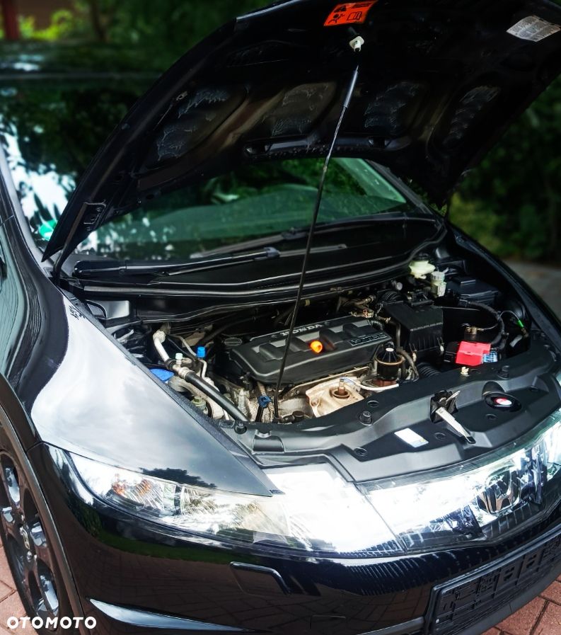 Honda Civic 1.8i-VTEC Sport - 21