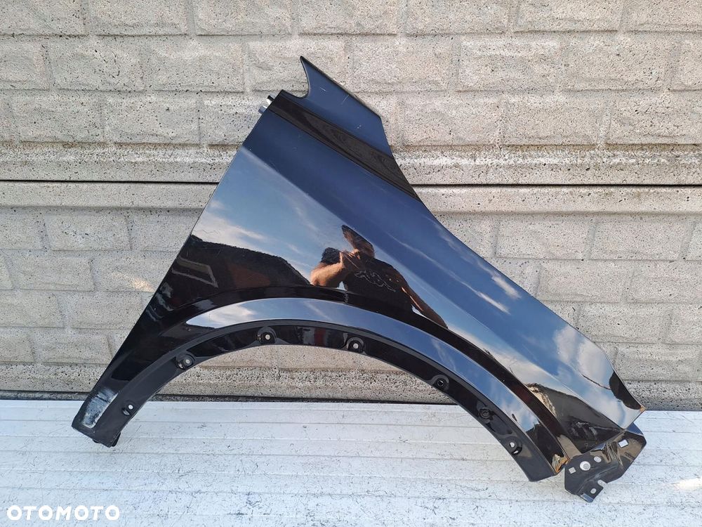 nissan qashqai 2022- błotnik prawy oryginał - 1