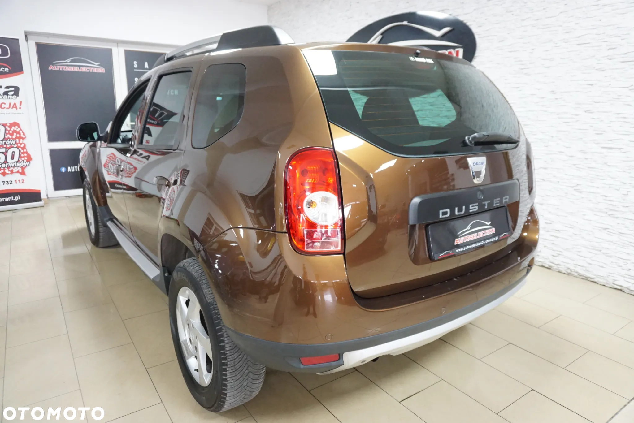 Dacia Duster 1.6 16V 4x2 Laureate - 7