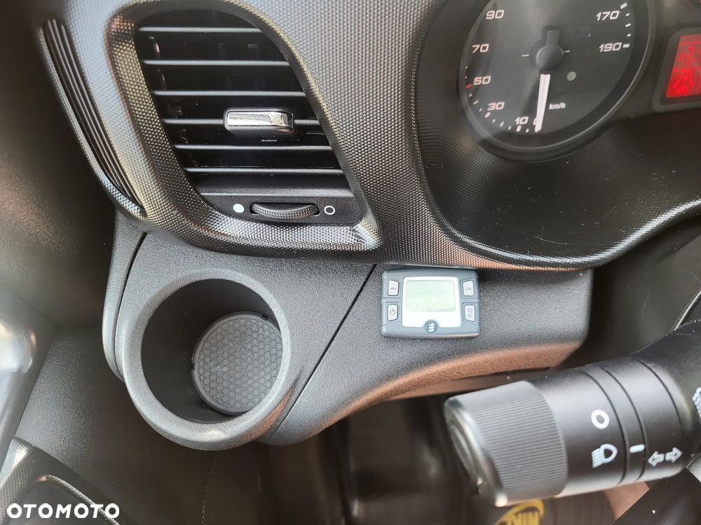 Iveco Daily - 25