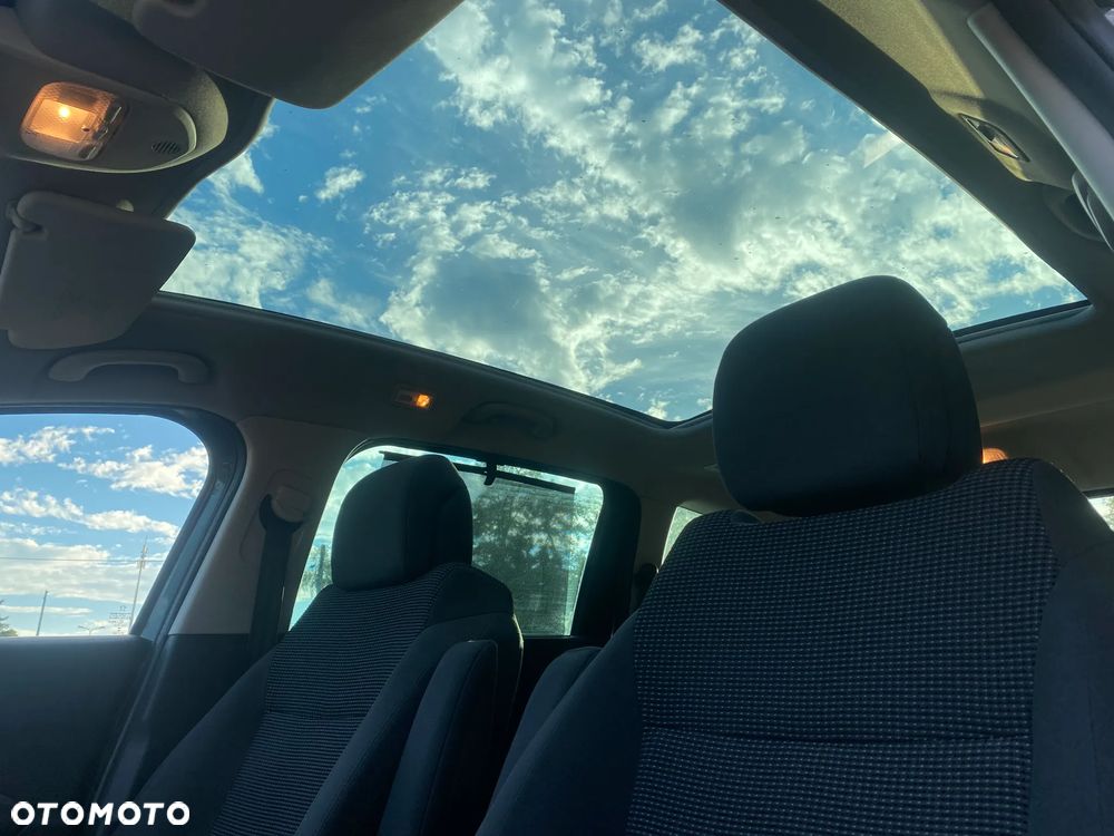 Peugeot 5008 e-HDI FAP 115 EGS6 Stop&Start Allure - 22