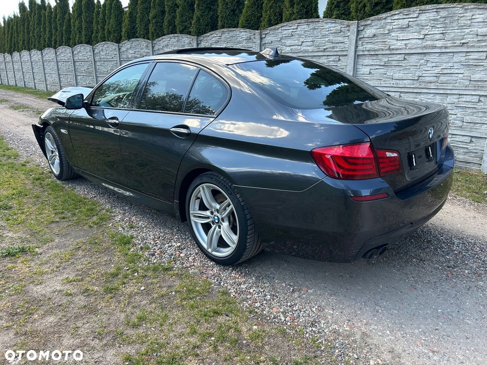BMW Seria 5 530d xDrive Sport-Aut - 4