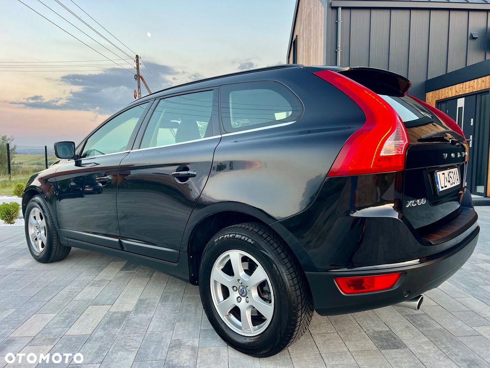 Volvo XC 60 2.4D AWD Momentum - 3