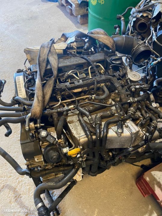 Motor Seat Leon 2.0tdi 150cv - 1