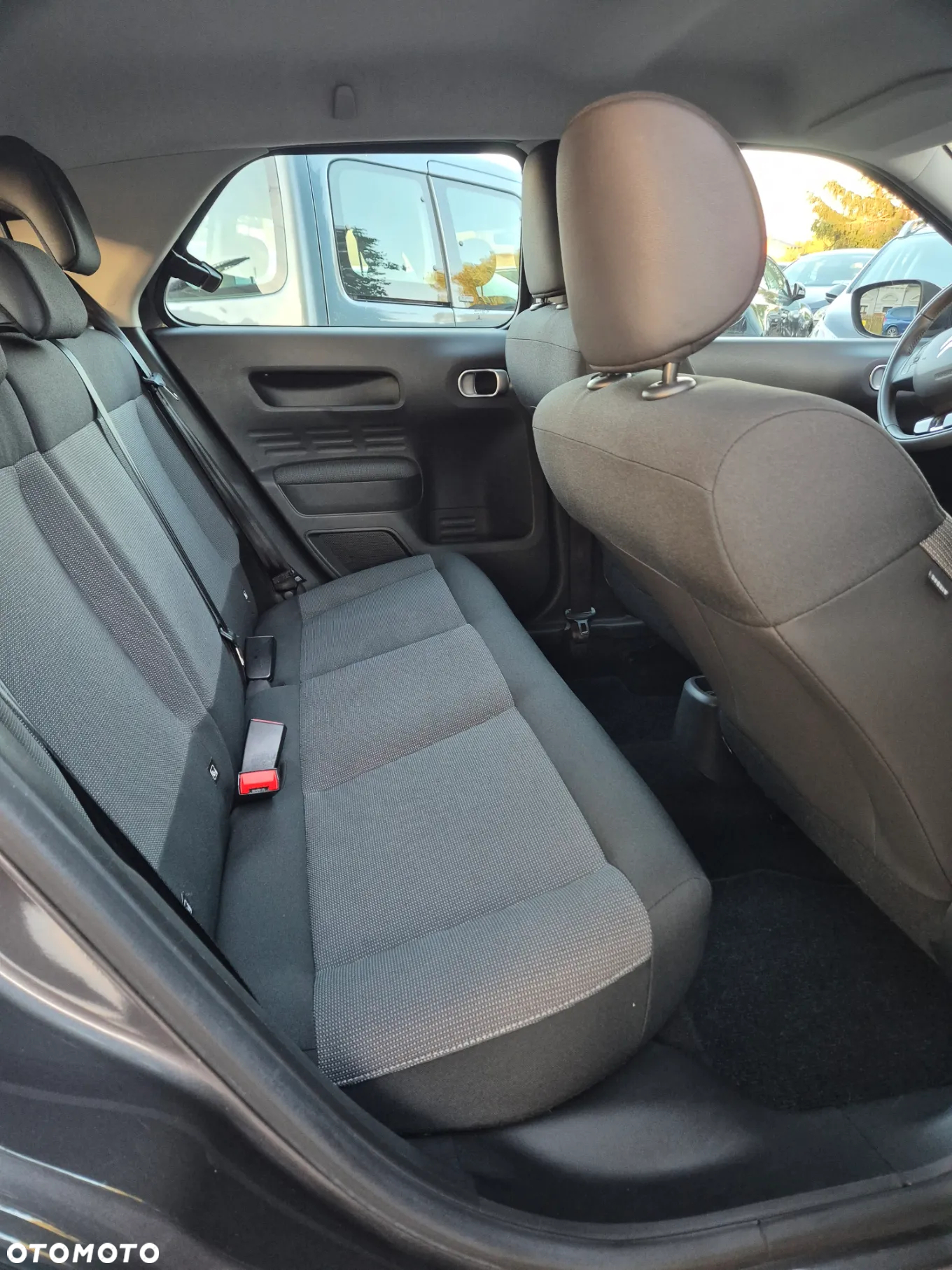 Citroën C4 Cactus BlueHDi 100 Stop&Start Feel - 19