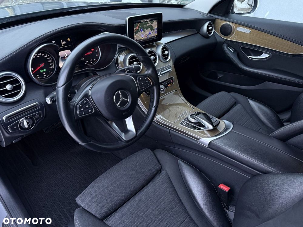 Mercedes-Benz Klasa C 180 7G-TRONIC Exclusive - 18