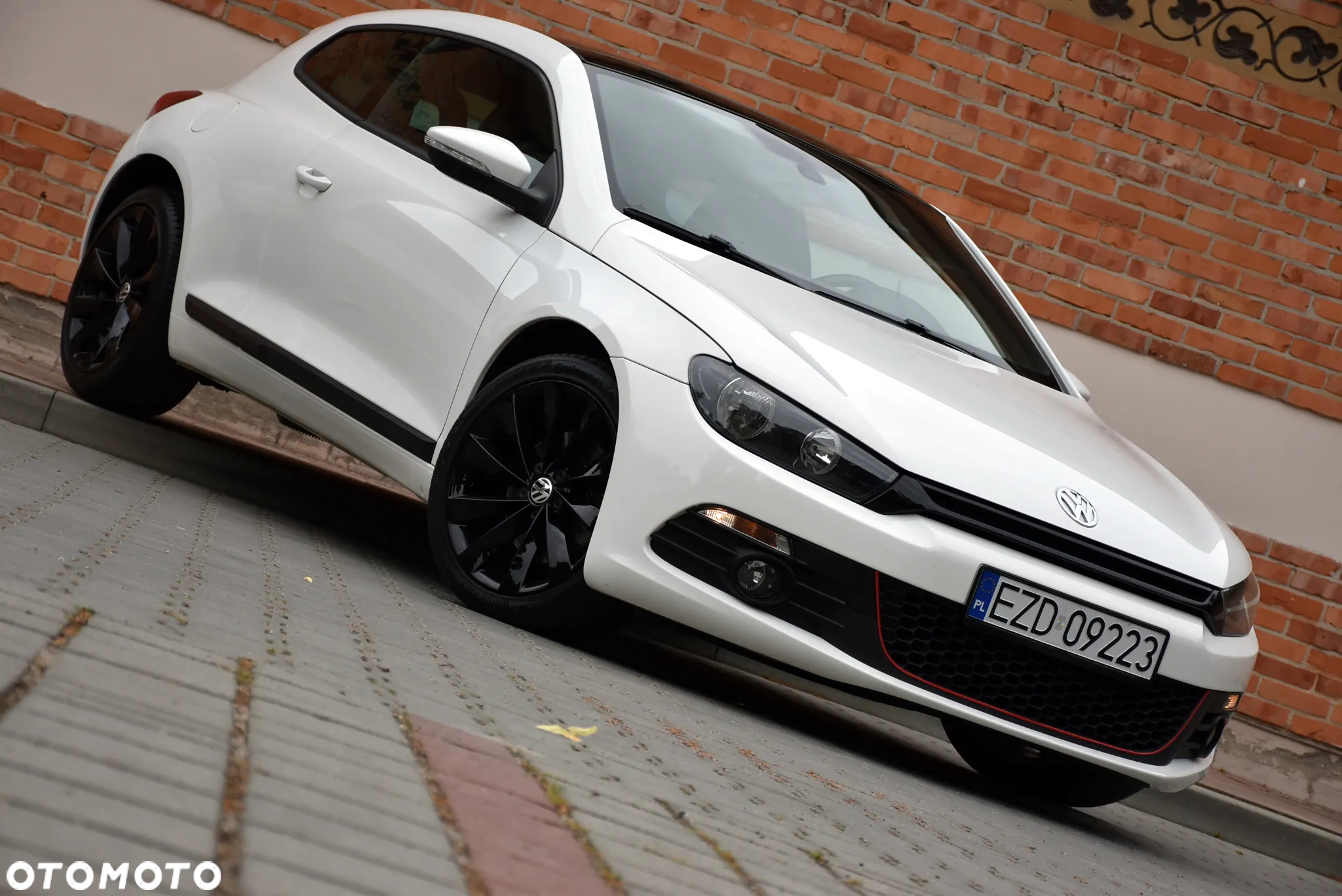Volkswagen Scirocco 2.0 TDI Edition - 12