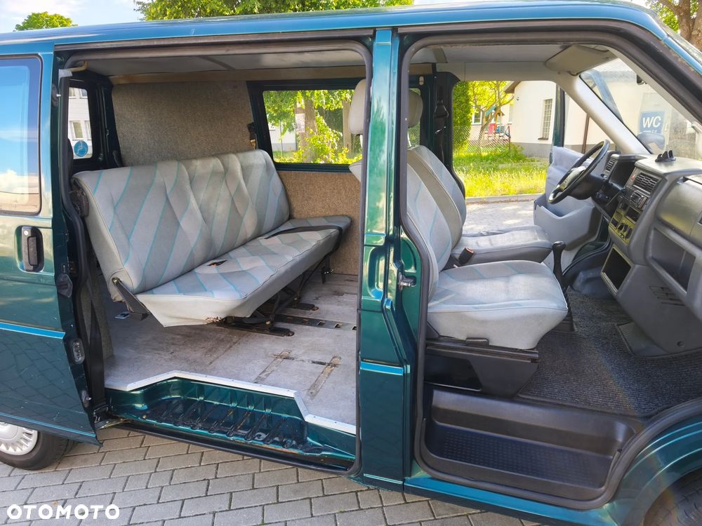 Volkswagen Transporter - 14
