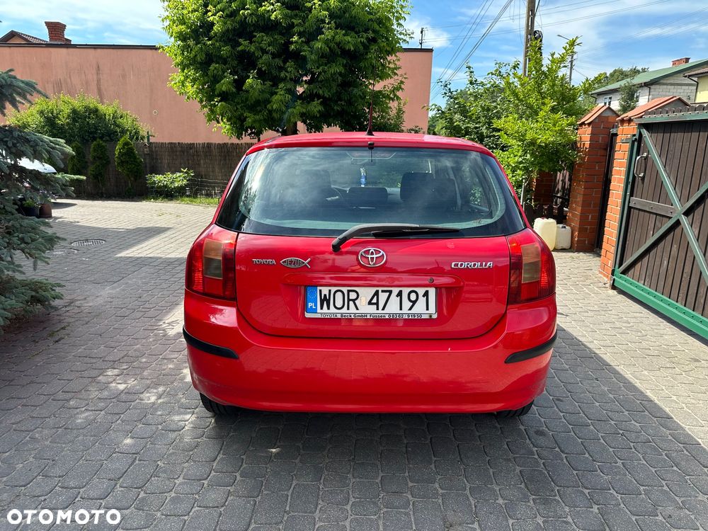 Toyota Corolla - 9