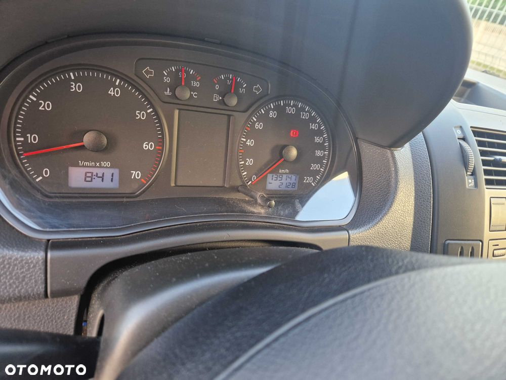 Volkswagen Polo - 4