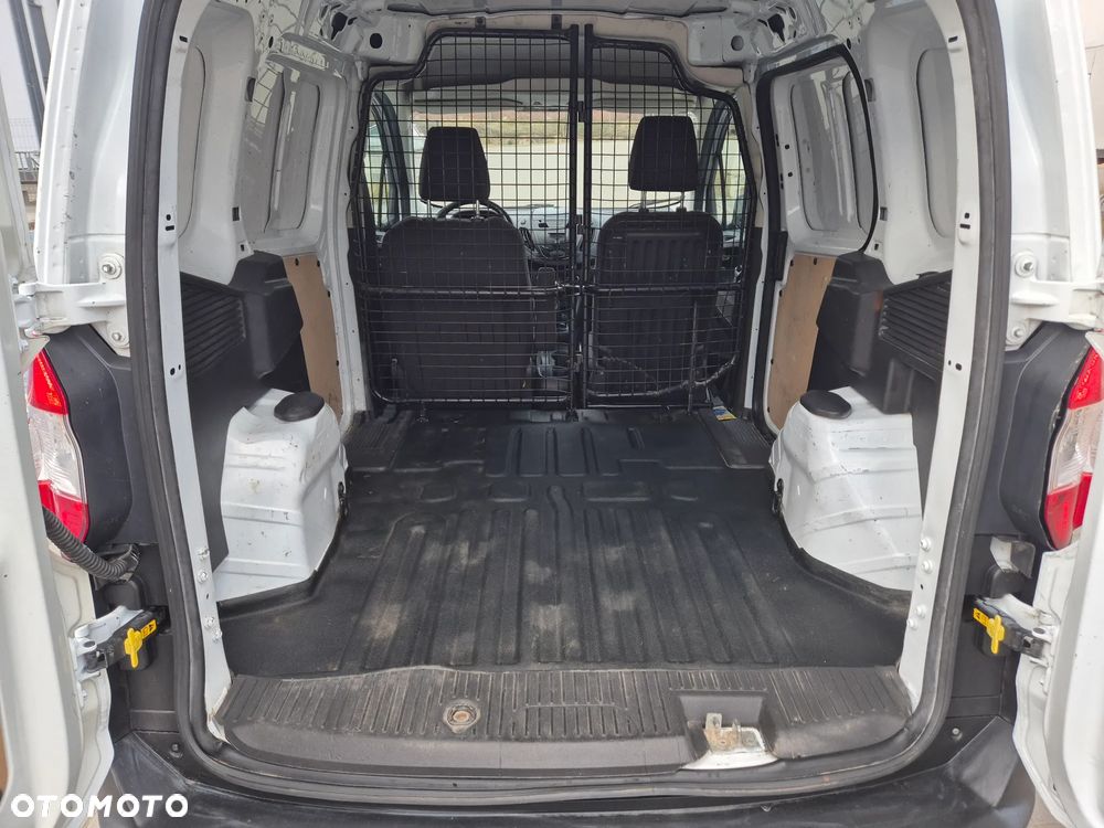 Ford TRNSIT COURIER - 9