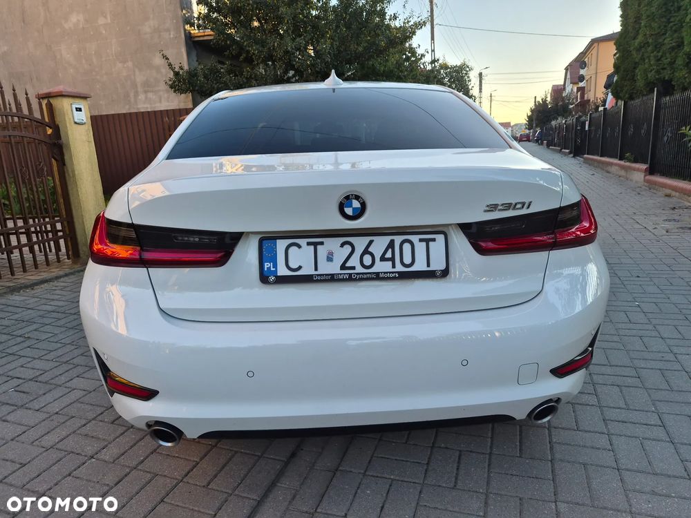 BMW 330I 2019 photo 5