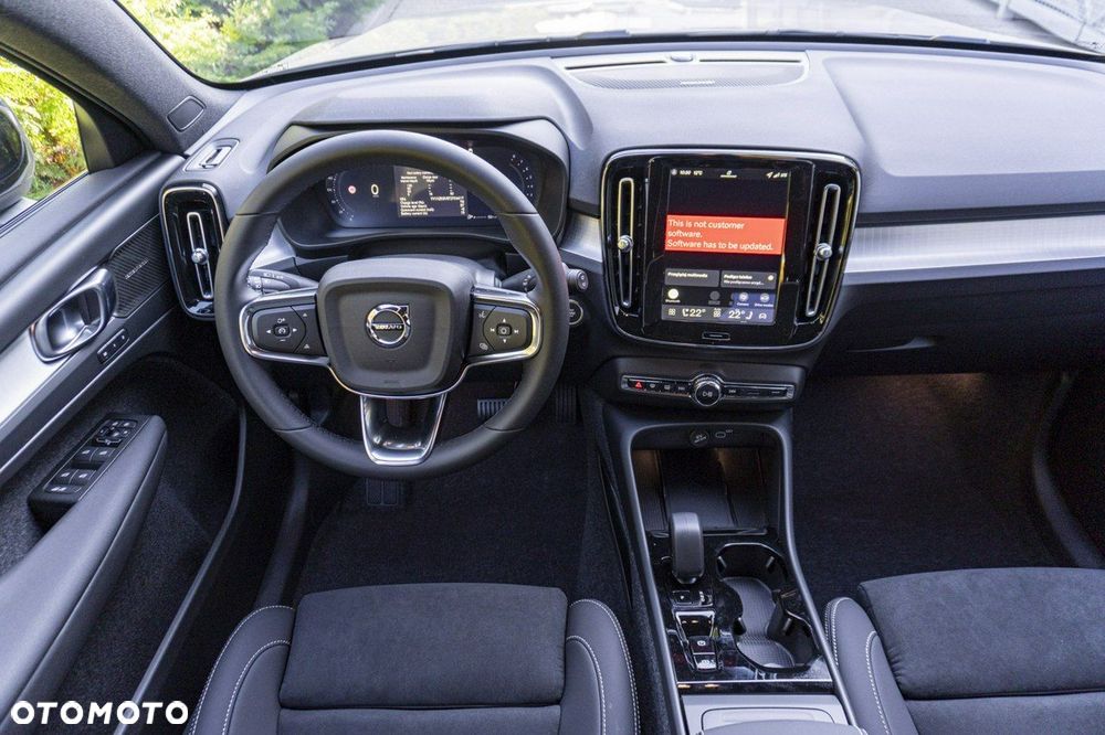 Volvo XC 40 - 20