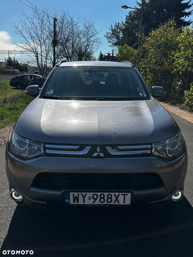 Mitsubishi Outlander Instyle NAVI - 2
