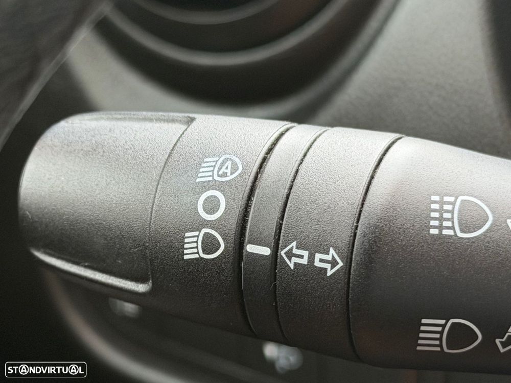 Alfa Romeo MiTo 1.3 JTD Distinctive S&S - 27