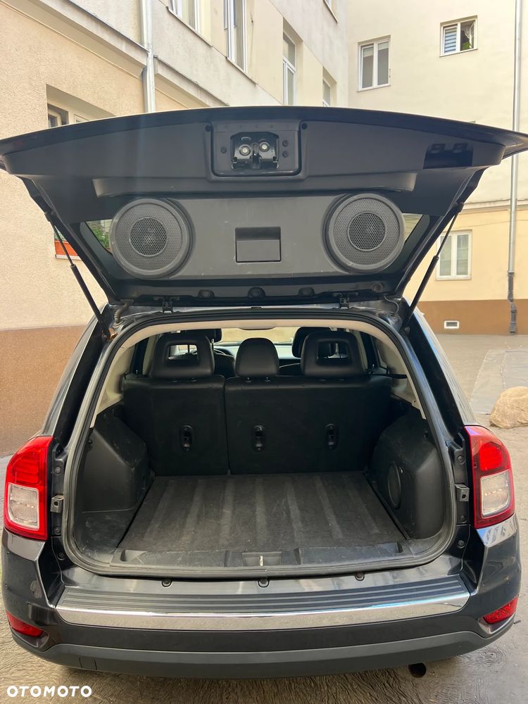 Jeep Compass 2.0 4x2 North - 24