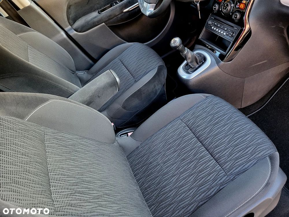 Citroën C3 Picasso HDi 90 FAP Exclusive - 31