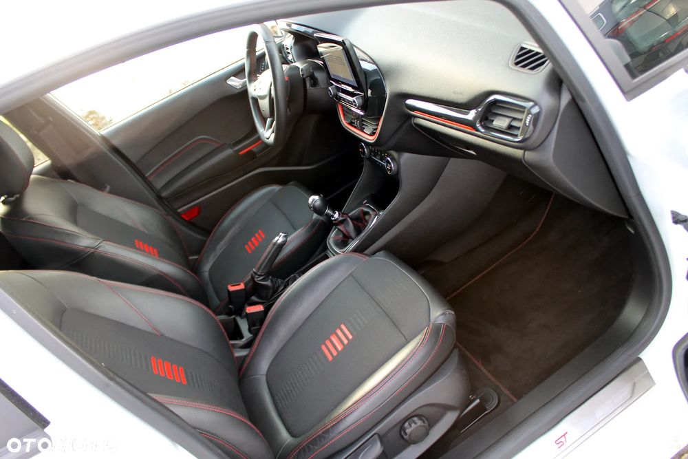 Ford Fiesta 1.0 EcoBoost S&S ST-LINE Red - 13