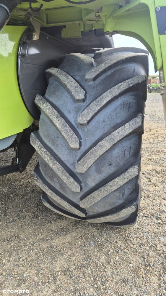 Claas Lexion 580 z hederem - 8