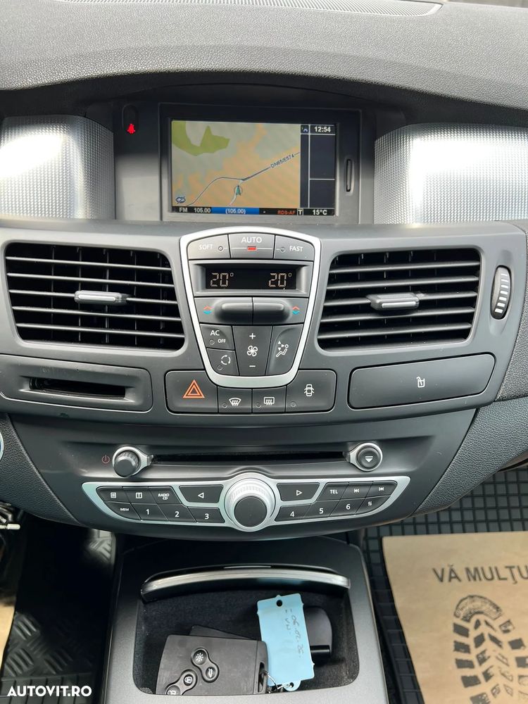 Renault Laguna dCi 110 FAP Limited - 15