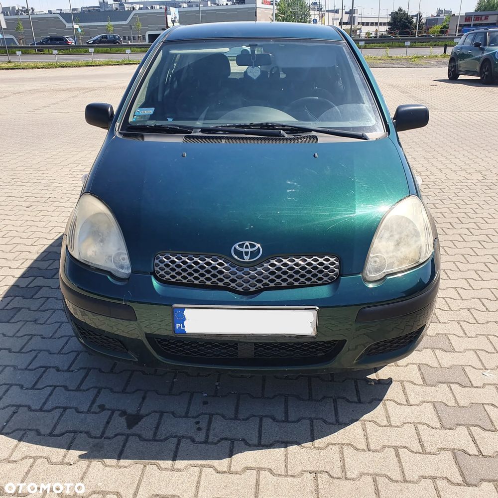 Toyota Yaris 1.0 Base - 5