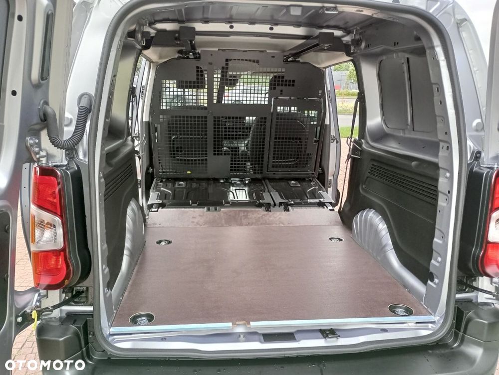 Peugeot Partner - 12