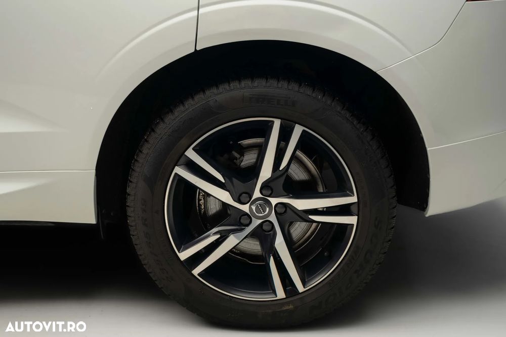 Volvo XC 60 B4 D AWD Geartronic RDesign - 12