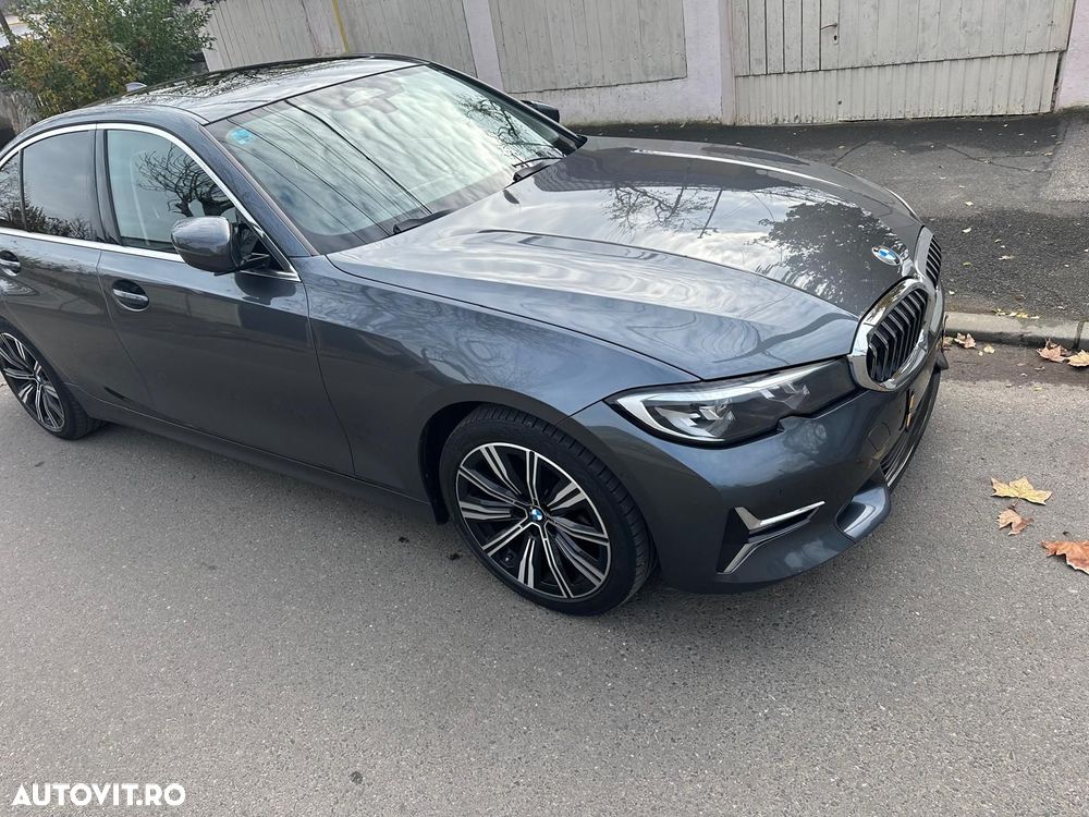 BMW Seria 3 320d xDrive AT MHEV - 4