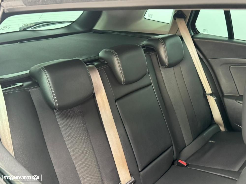 Renault Mégane Sport Tourer - 19