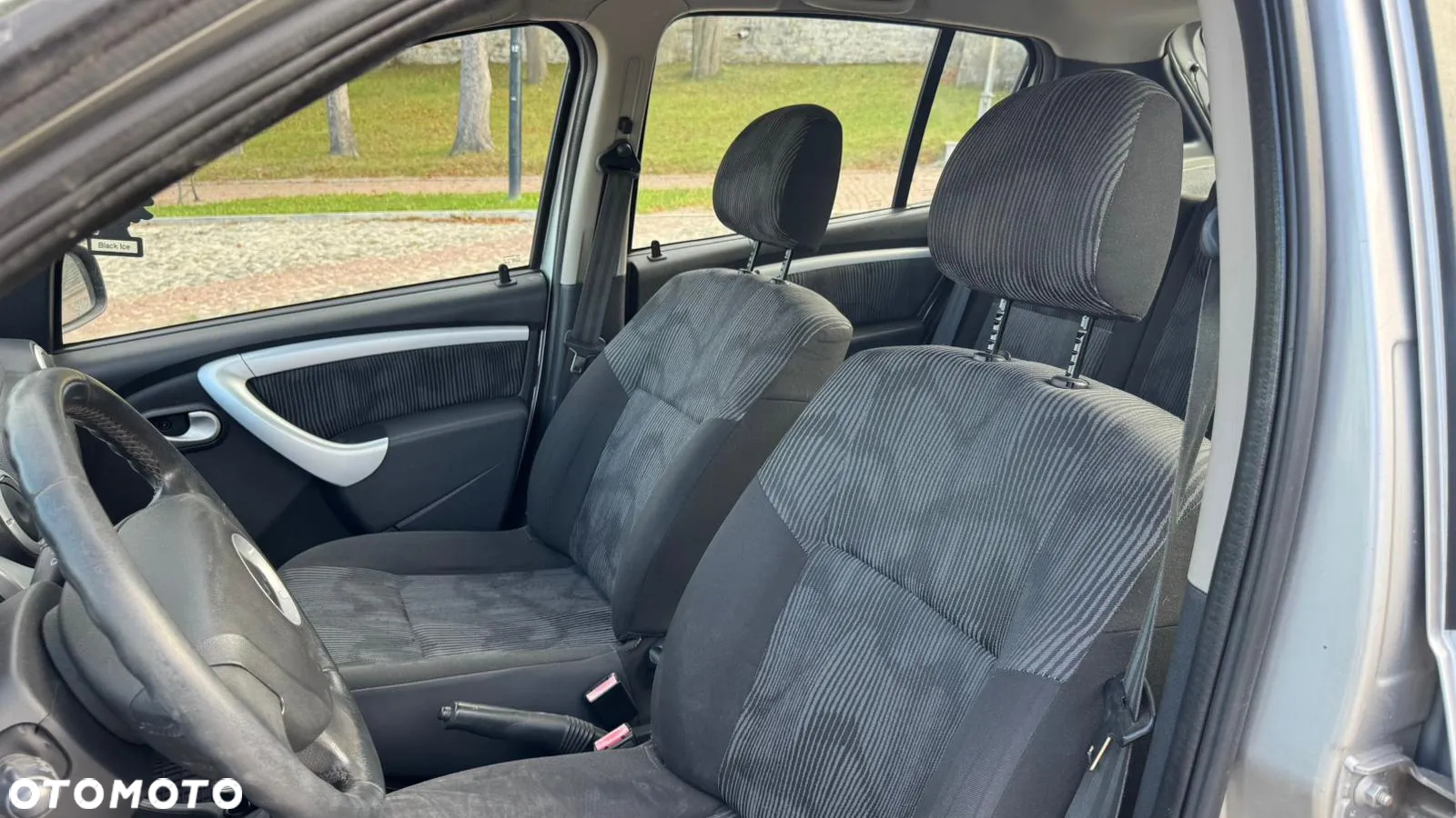 Dacia Sandero 1.5 dCi Laureate - 34
